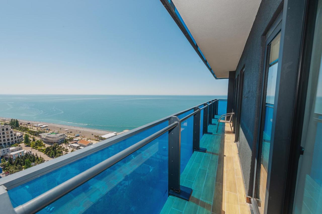 Orbi City Center Sea View Aparthotel Batumi Exterior photo