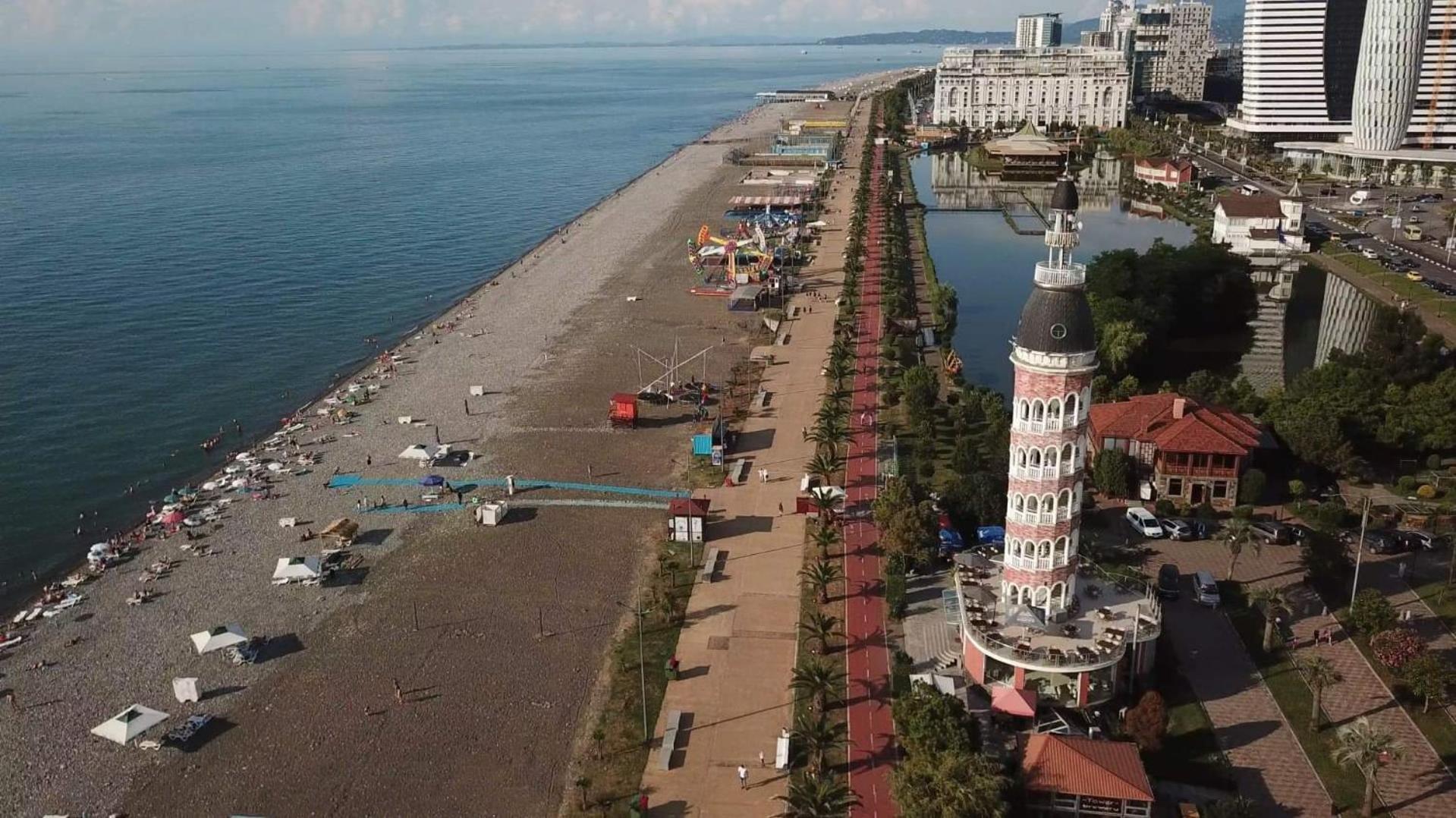 Orbi City Center Sea View Aparthotel Batumi Exterior photo